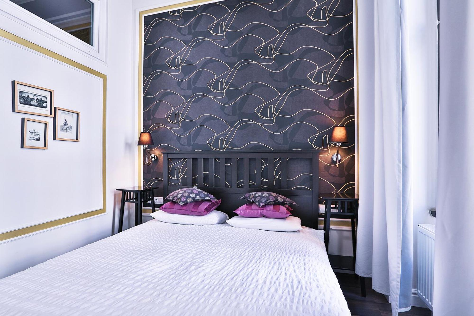 Two-Bedroom Haven In The Old Town Prága Kültér fotó